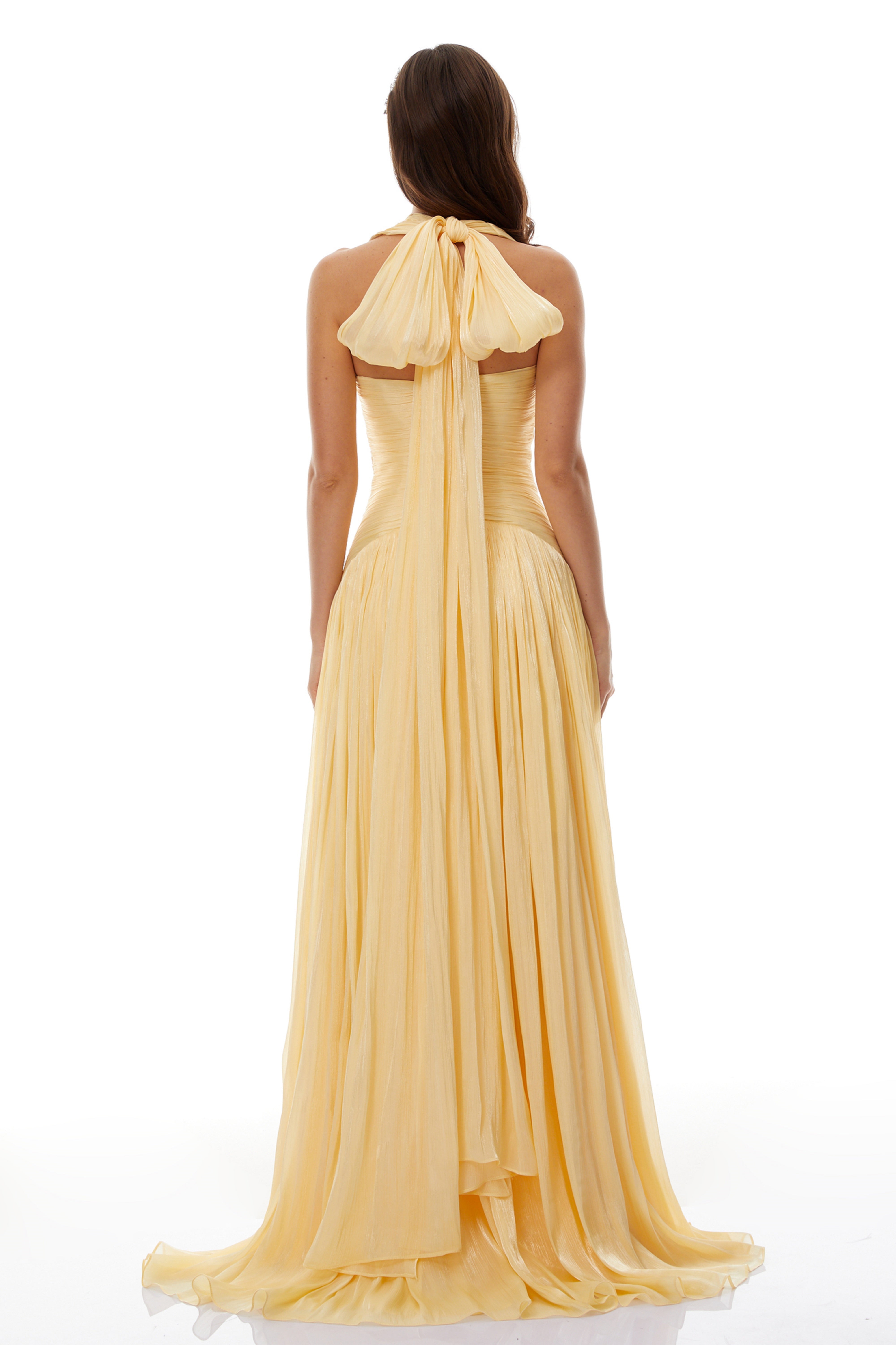 فستان ماكسي أصفر مجمّع