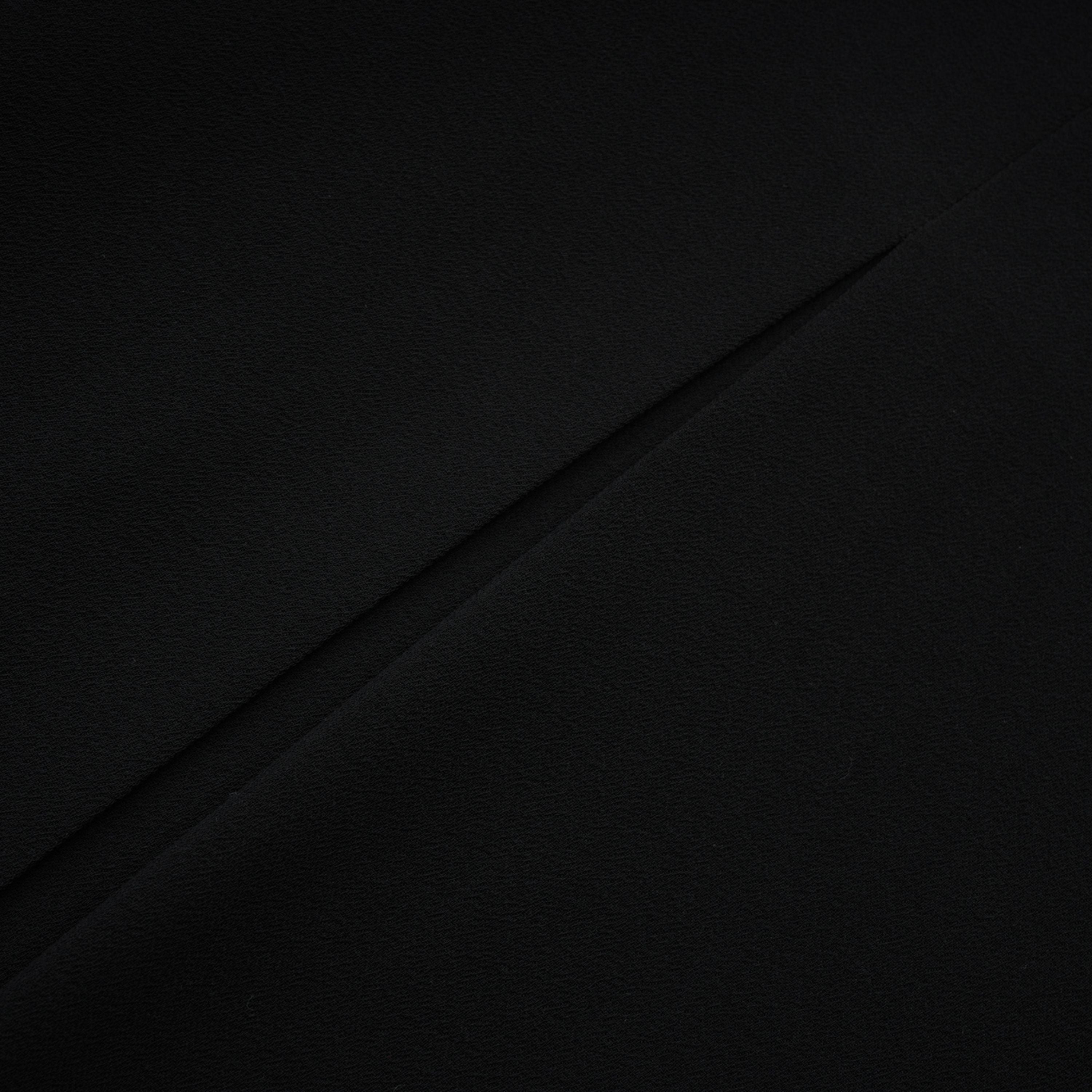 فستان طويل واسع مزين باللون الأسود من Oona