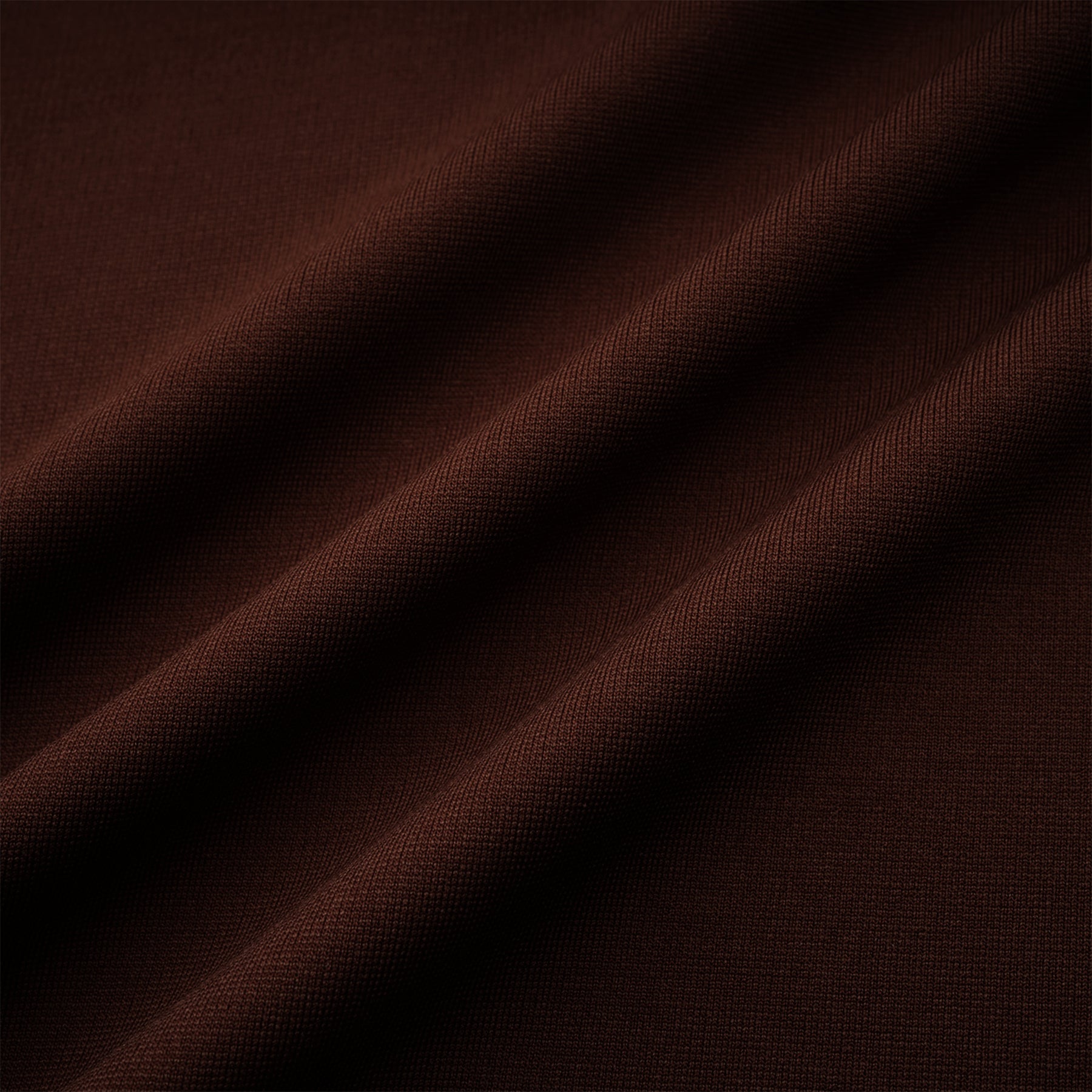 فستان طويل واسع بياقة من الدانتيل من جورجيانا براون