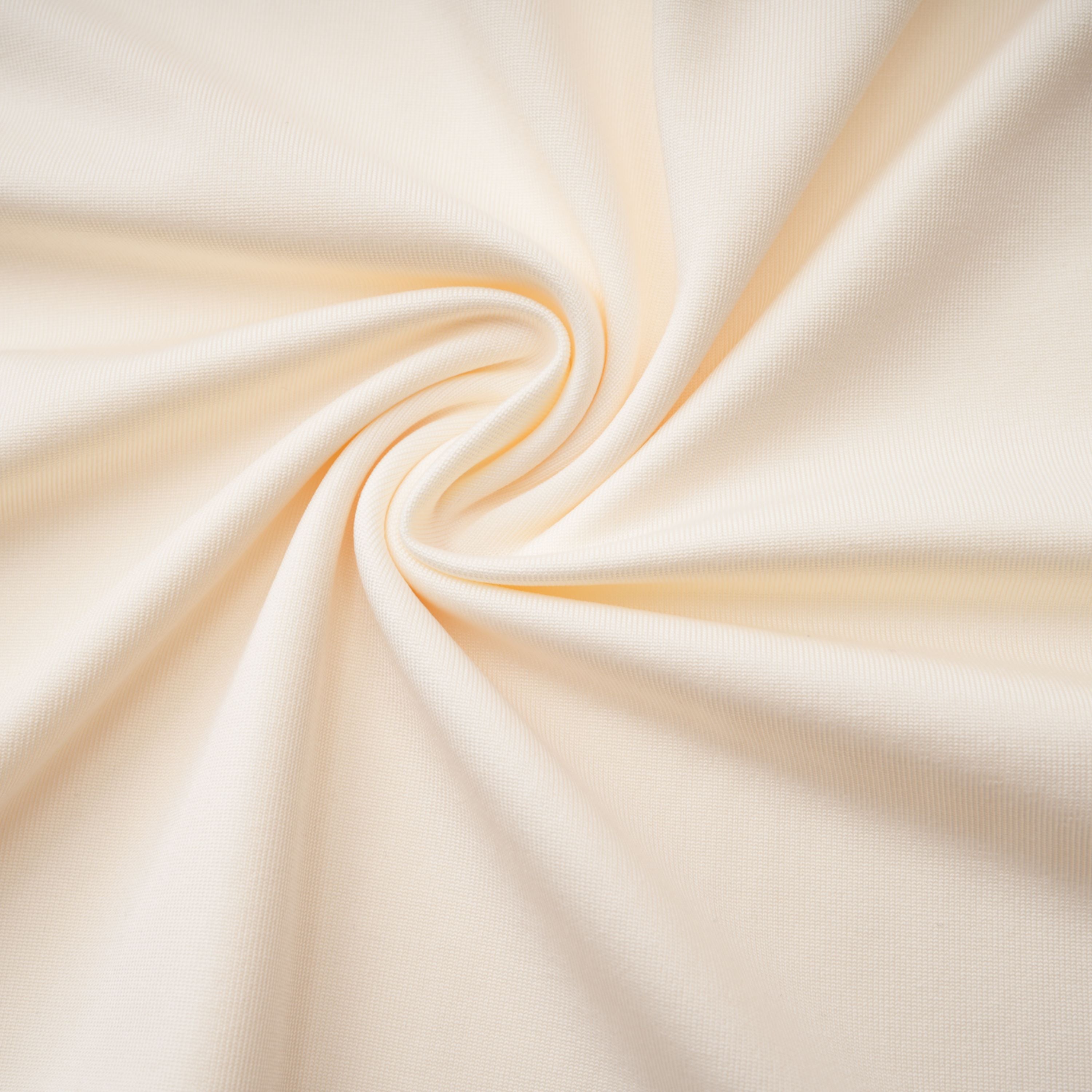 فستان طويل مزين بزخارف من هارييت وايت