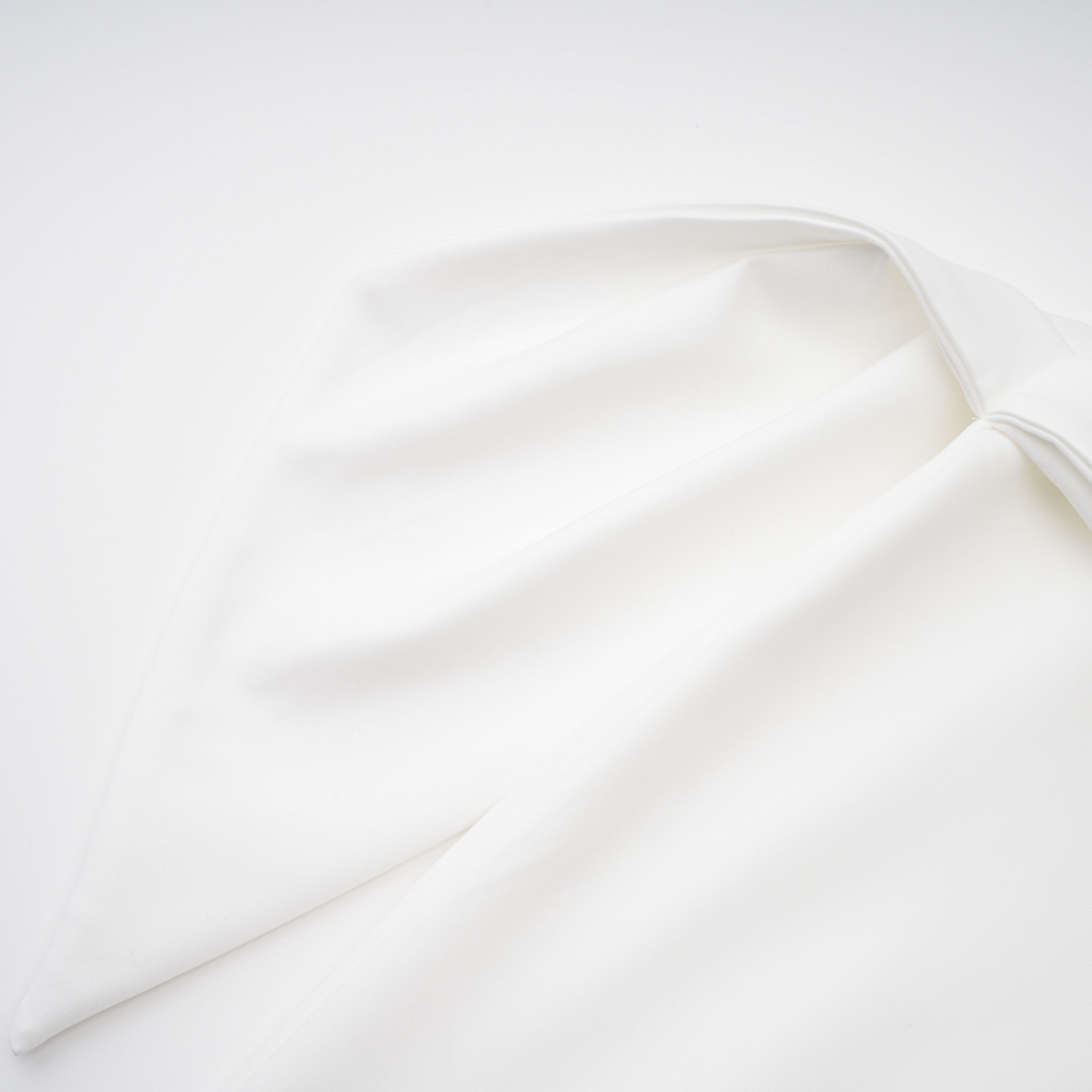 طقم فستان كاب وكورسيه من Felice White