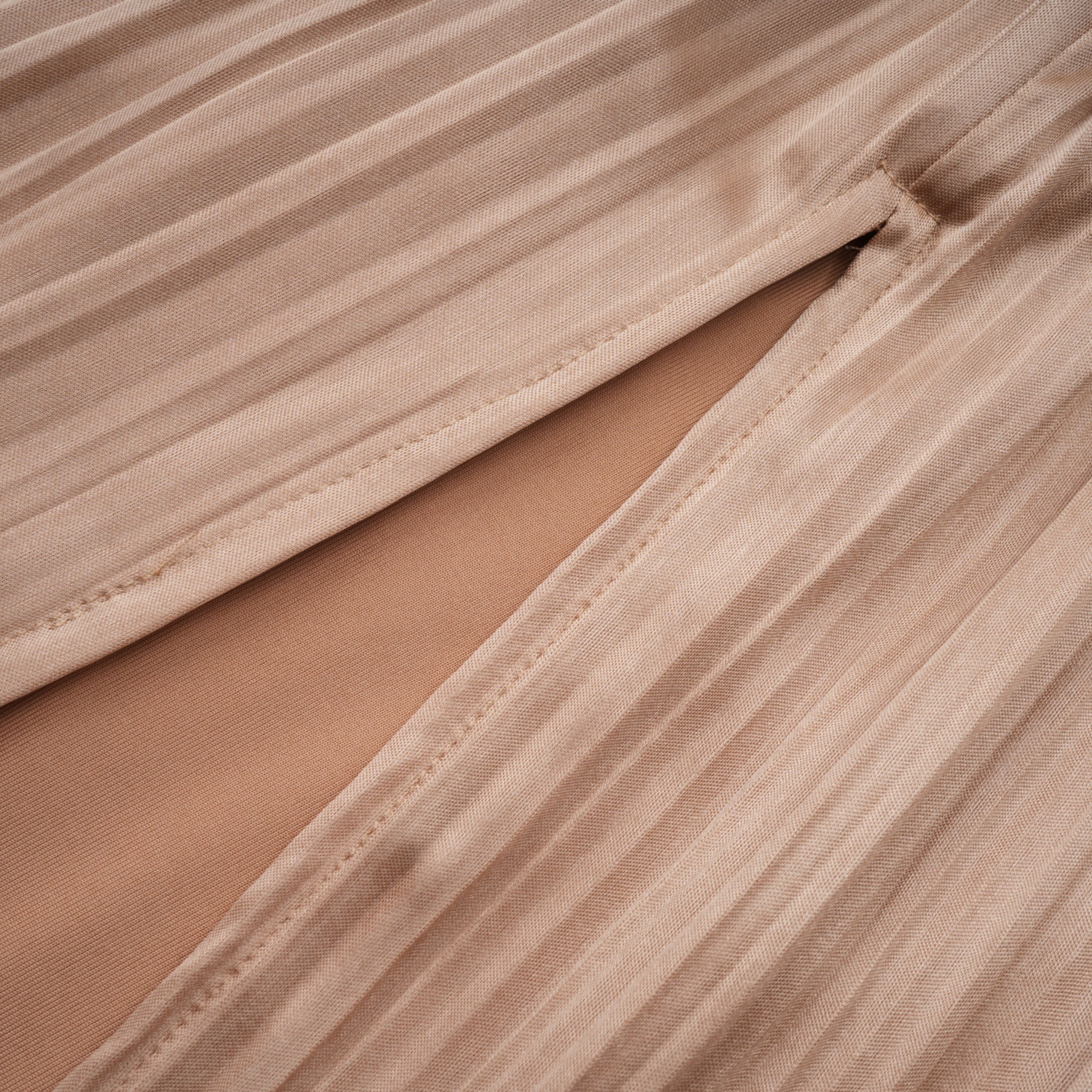 فستان ماكسي كورسيه لامع مطوي من Nicoletta Gold