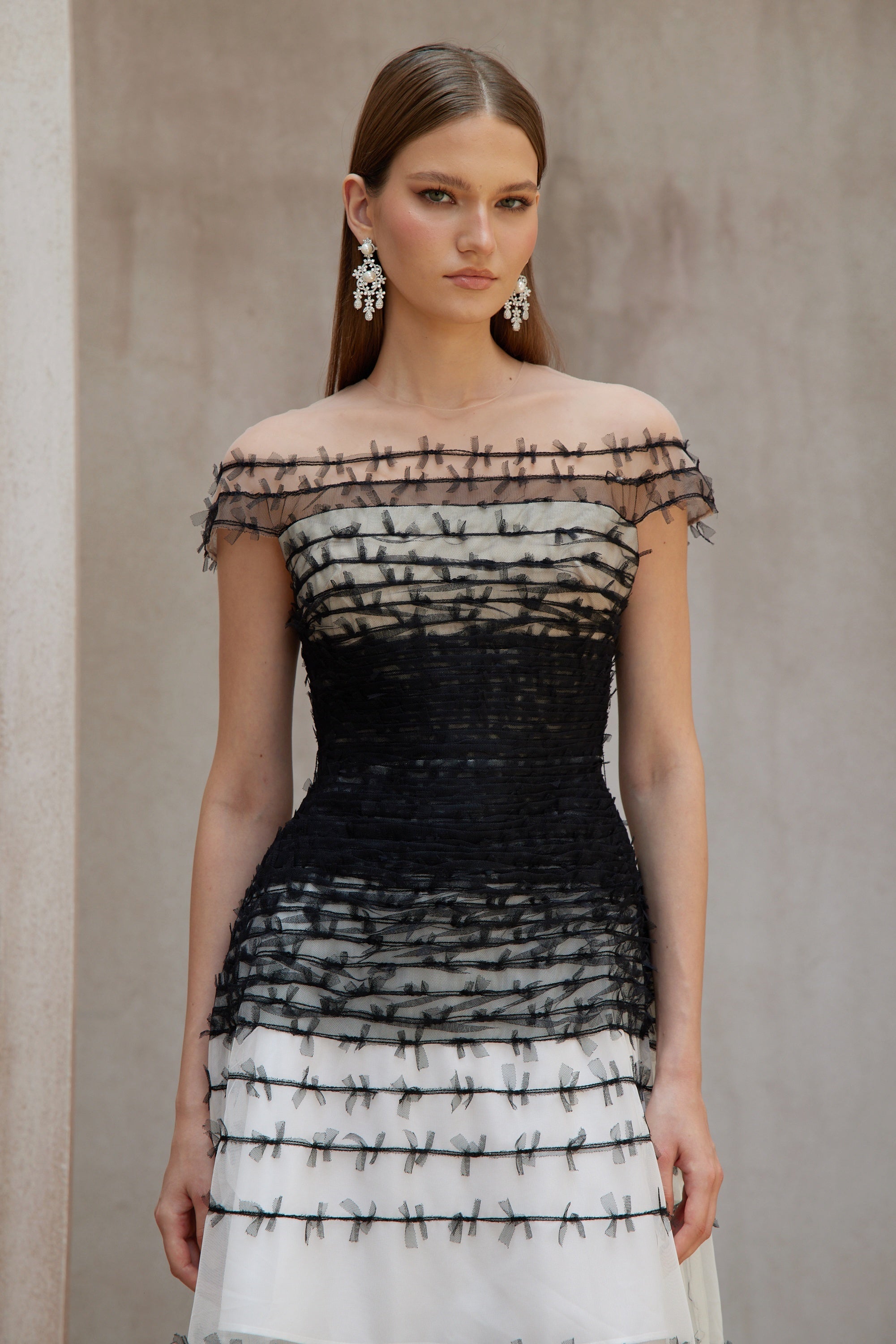 فستان ميدي من التول بألوان متباينة من Eléonore