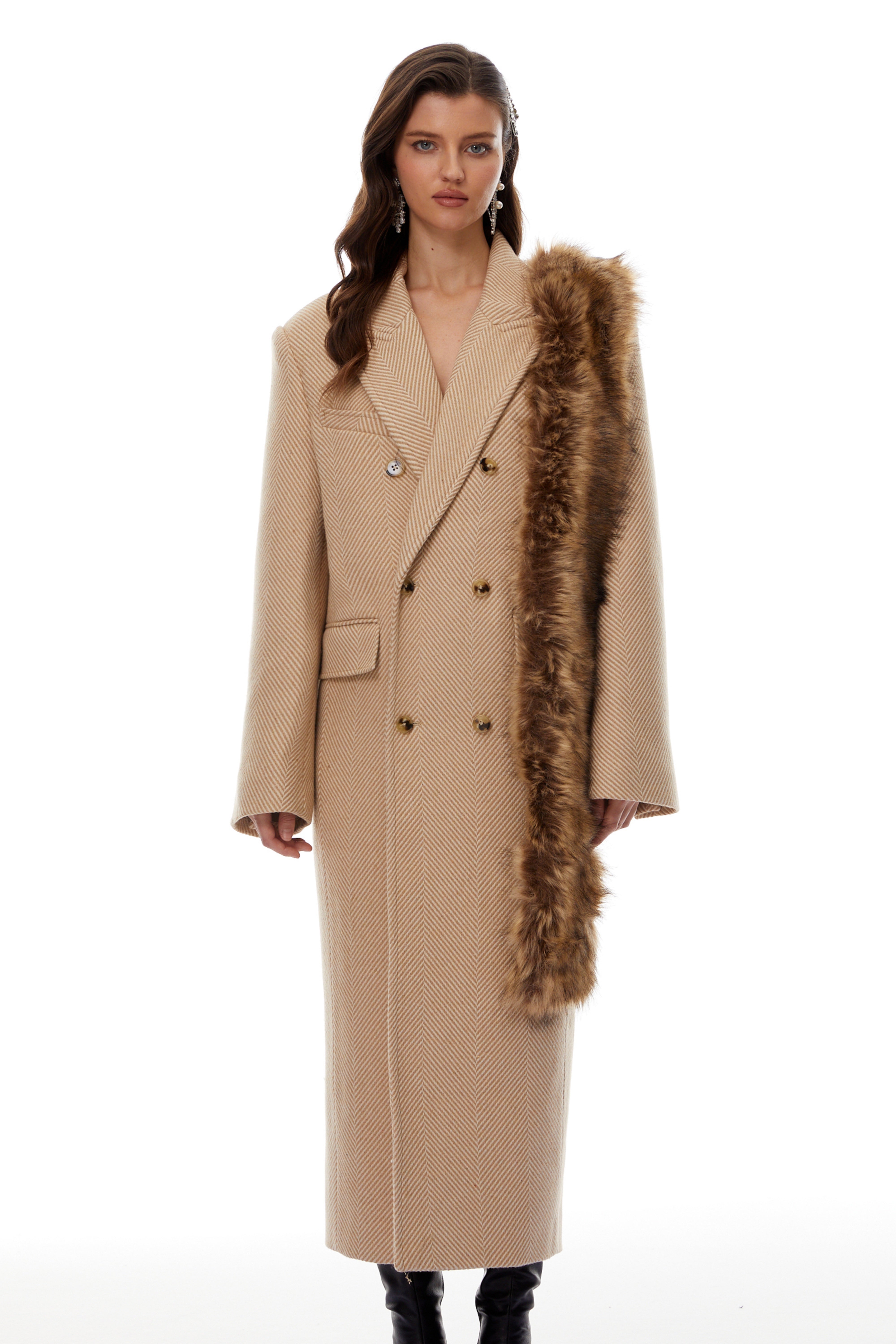 معطف كاكي مزدوج الصدر من Cosette