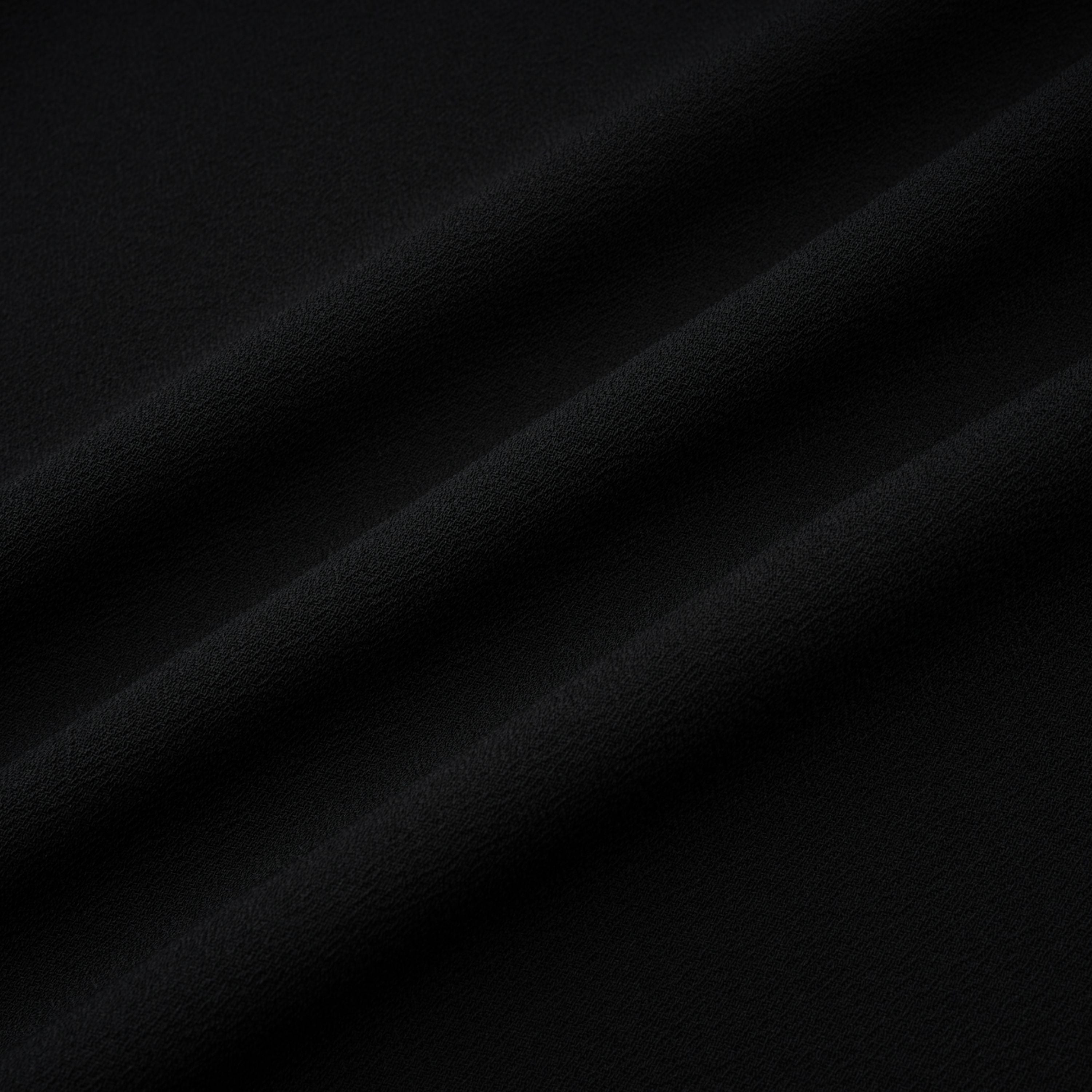 فستان طويل واسع مزين باللون الأسود من Oona