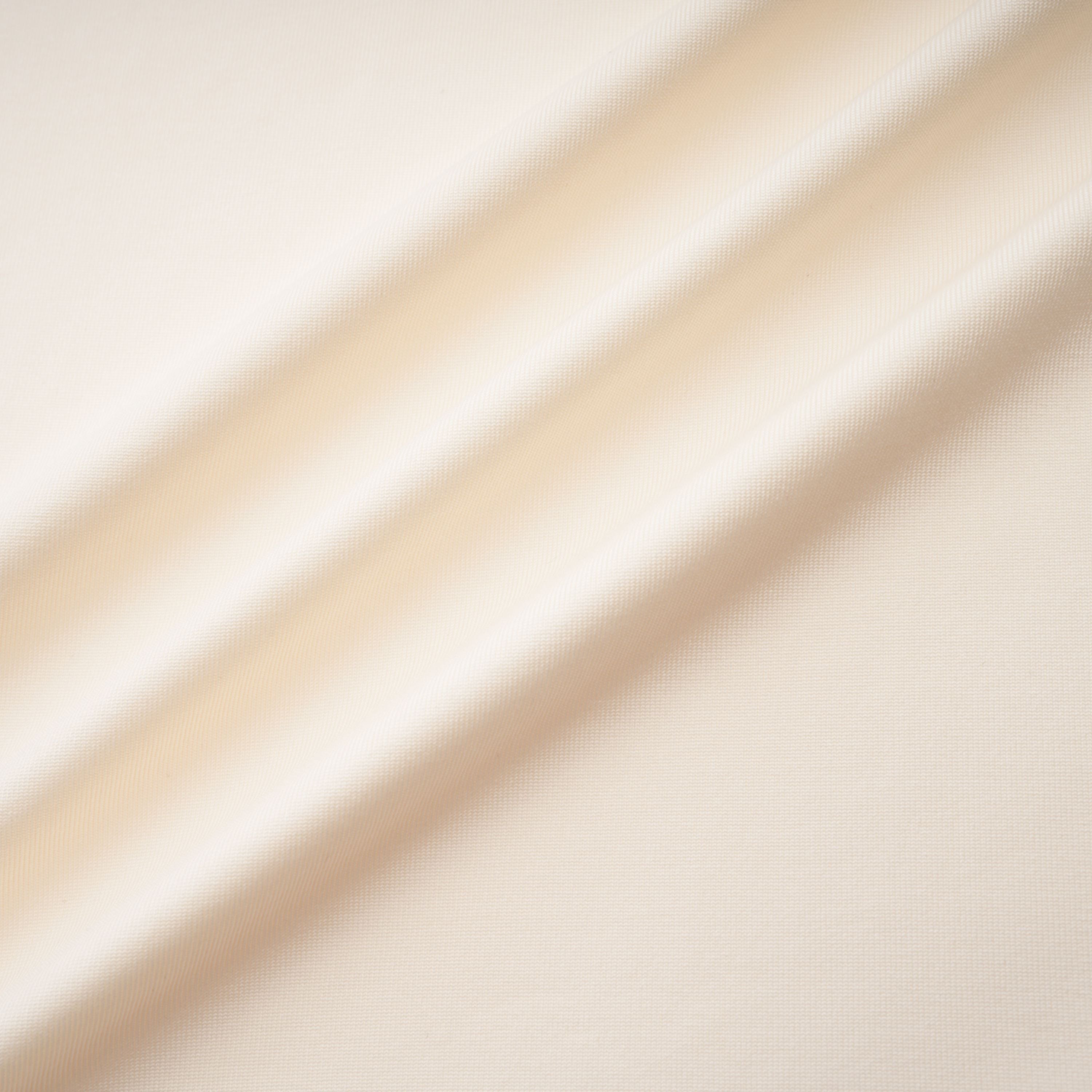 فستان طويل مزين بزخارف من هارييت وايت