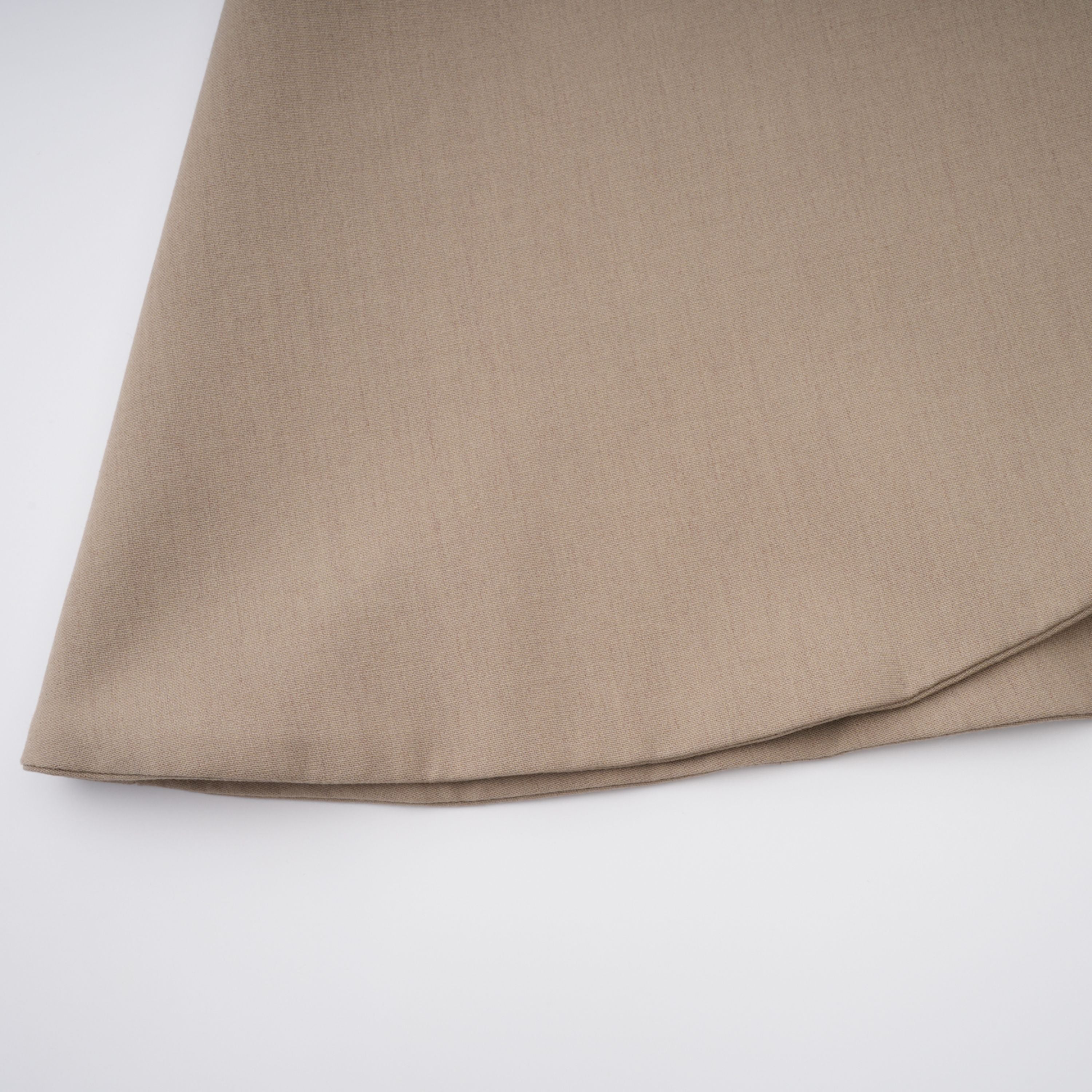 تنورة قصيرة غير متناسقة من Filomena Grey