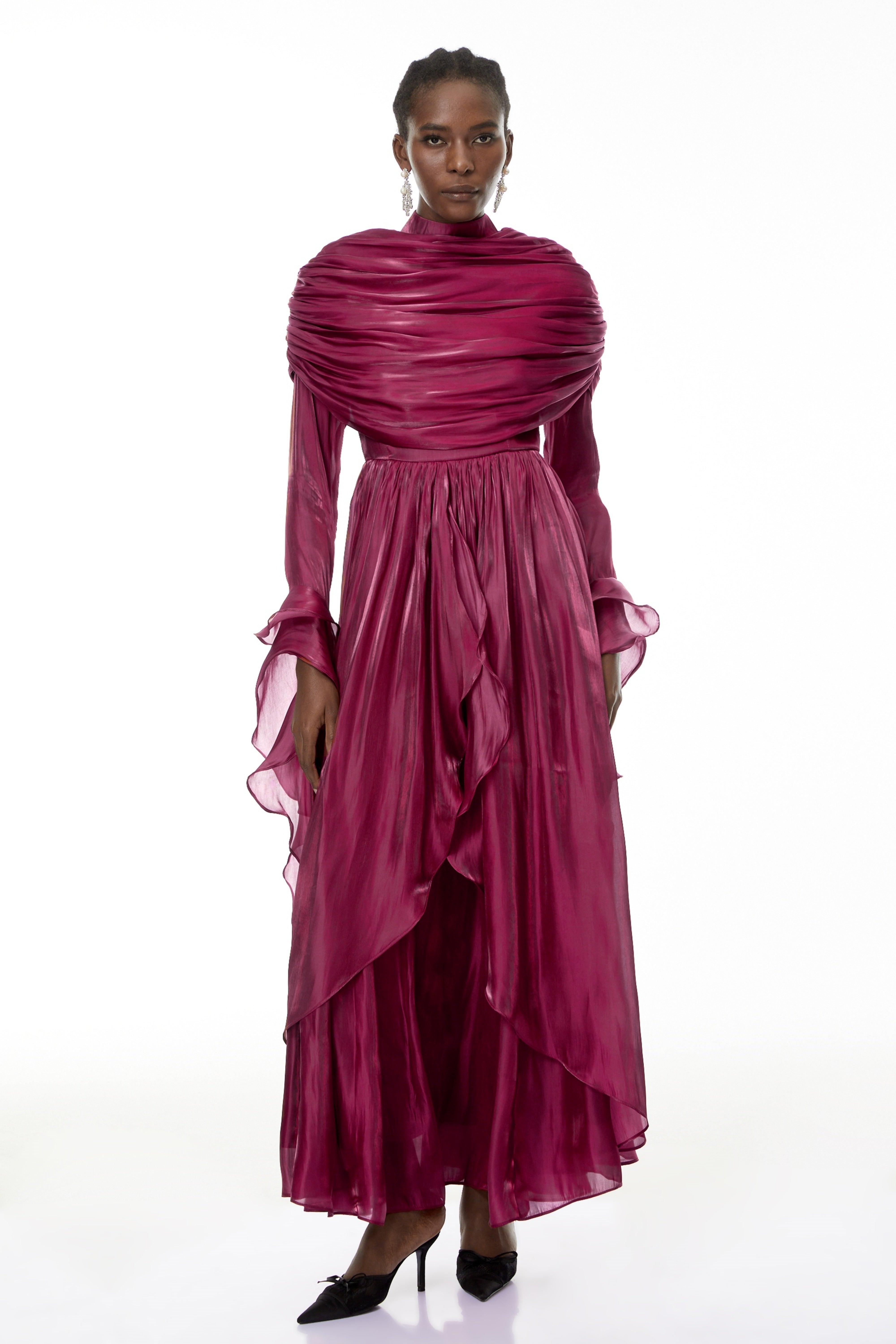 فستان ماكسي طويل بياقة مزركشة من Gustave Burgundy